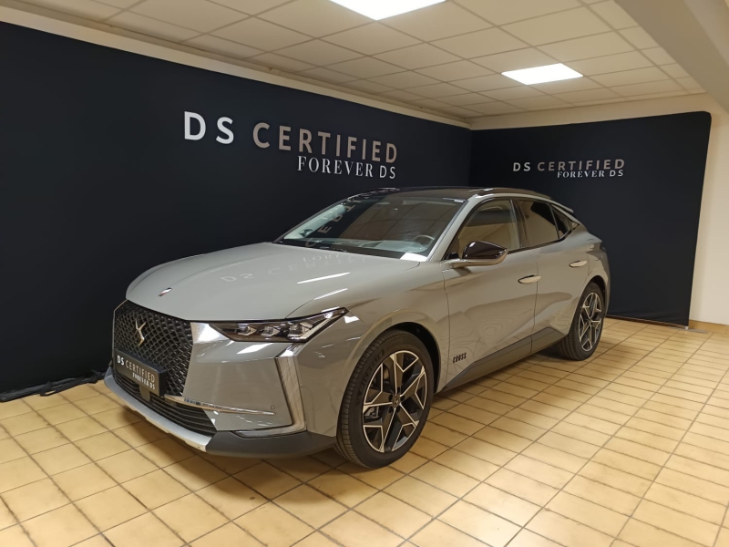 DS DS 4E-TENSE 225ch Cross Rivoli - 8567 km Hybride : Essence/Electrique