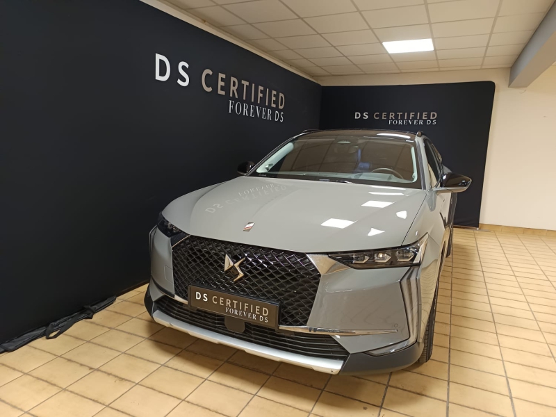 DS DS 4E-TENSE 225ch Cross Rivoli - 8567 km Hybride : Essence/Electrique